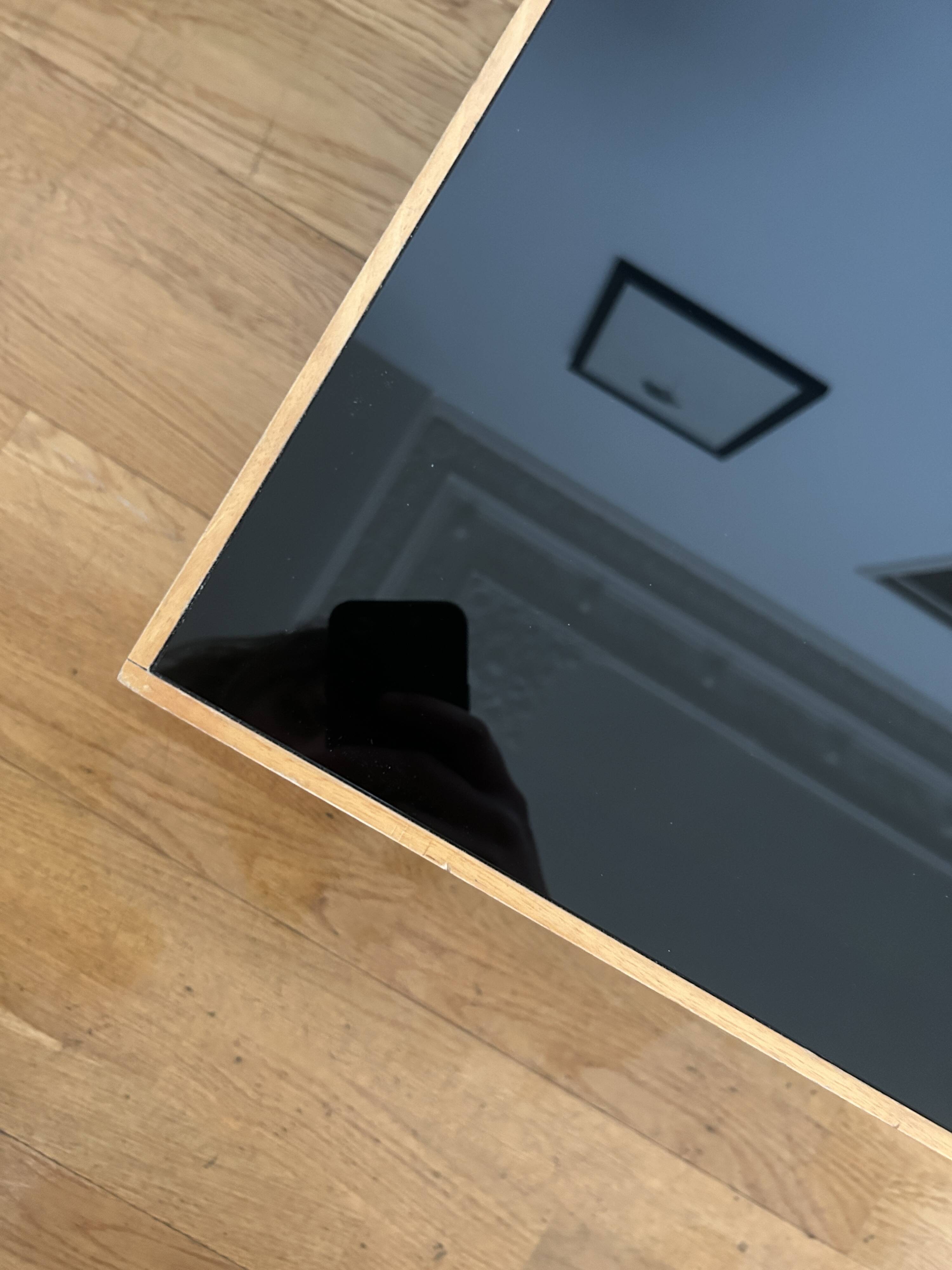 Piero De Martini for Cassina, Coffee table "Naviglio" 1980.