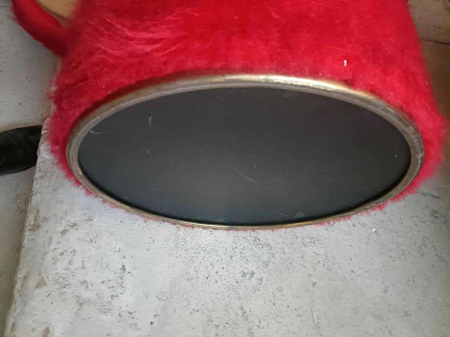 Vintage faux fur pouf