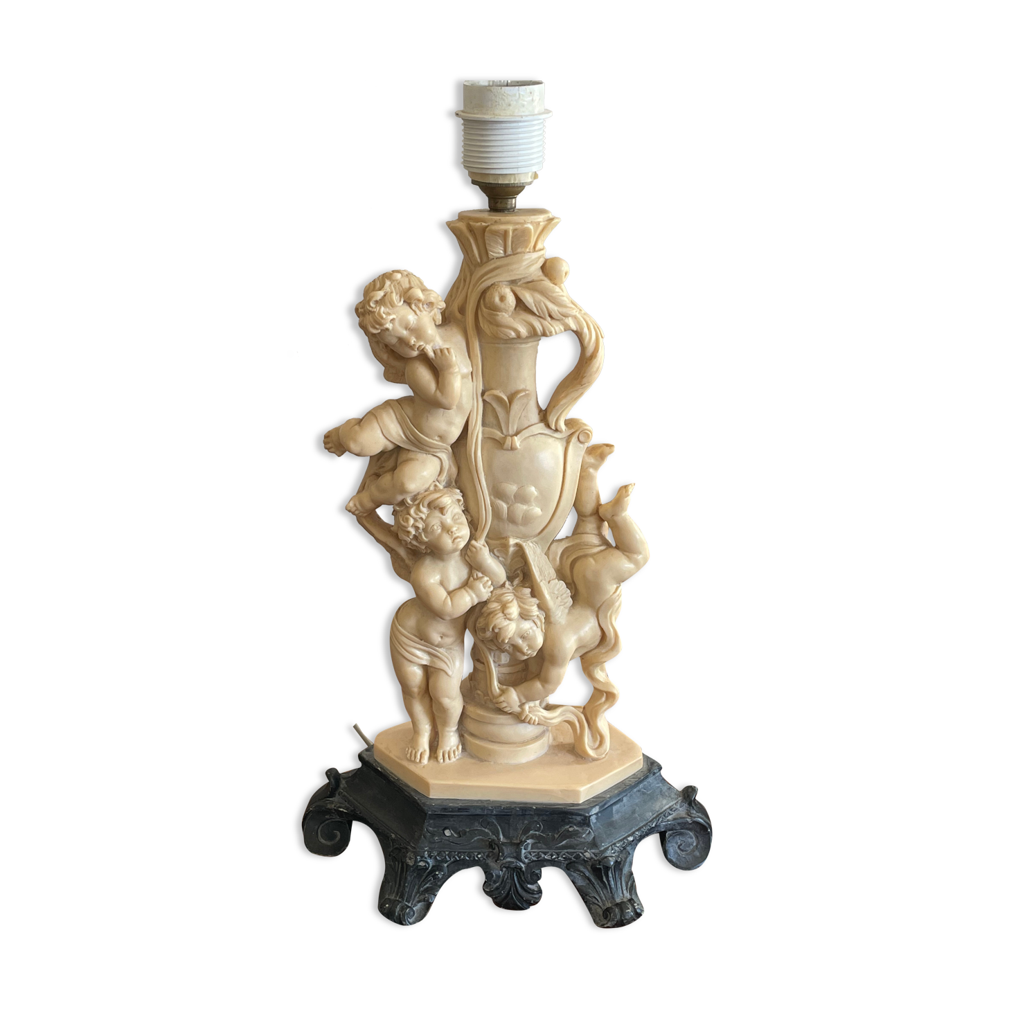 Lamp foot decorations cherubs in Santini resin
