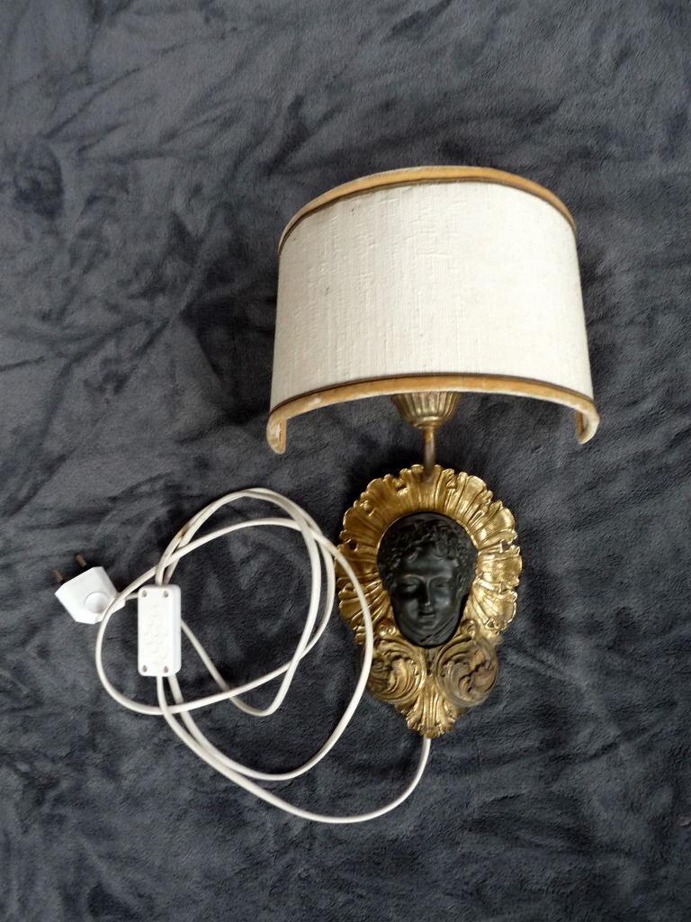 Applique buste cherubin arabesque en bronze doré xix siècle