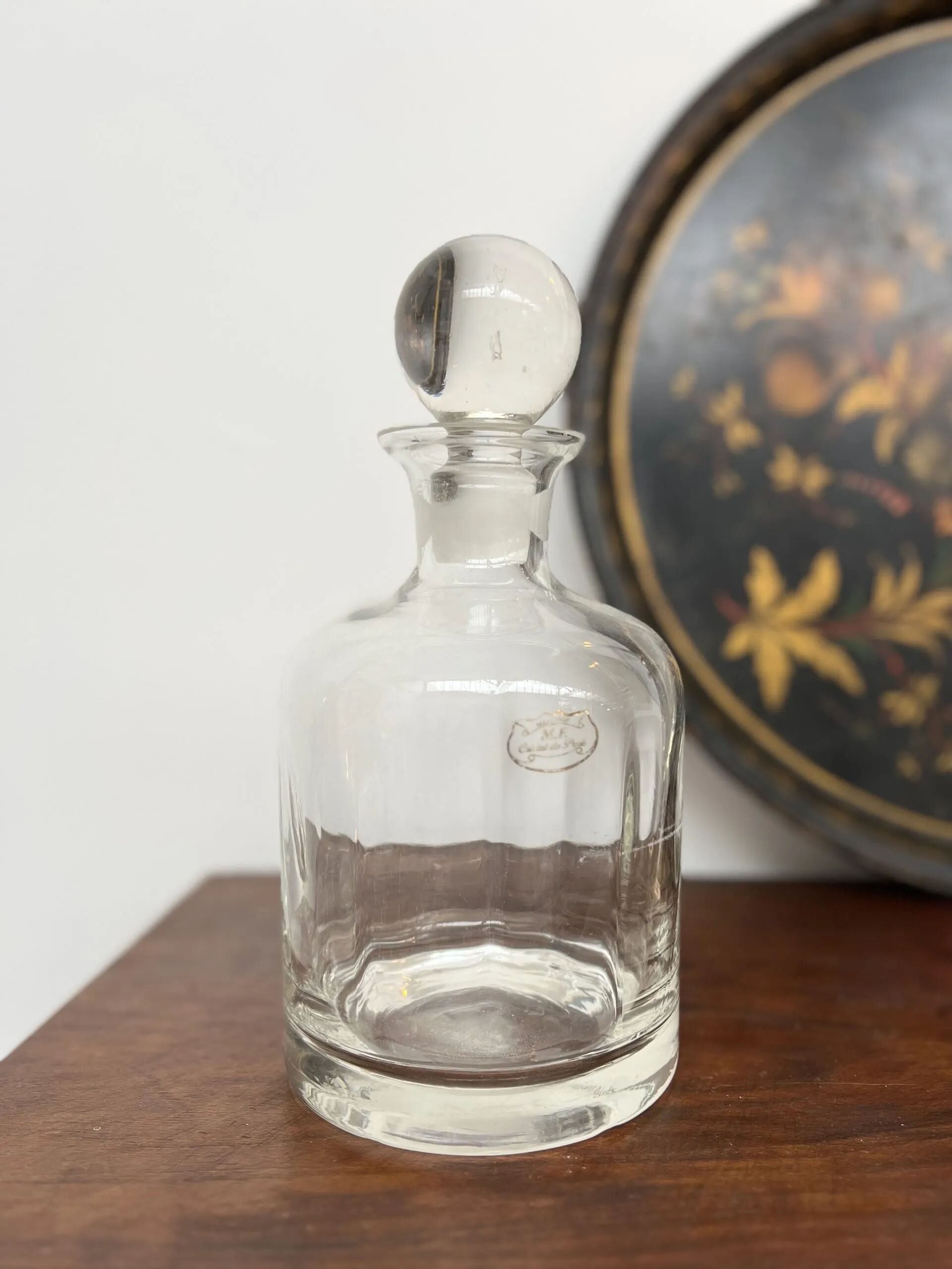 Carafe à whisky vintage en cristal de Paris avec étiquette d’origine