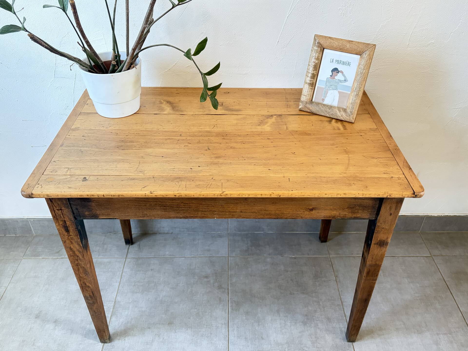 Farmhouse table / vintage desk