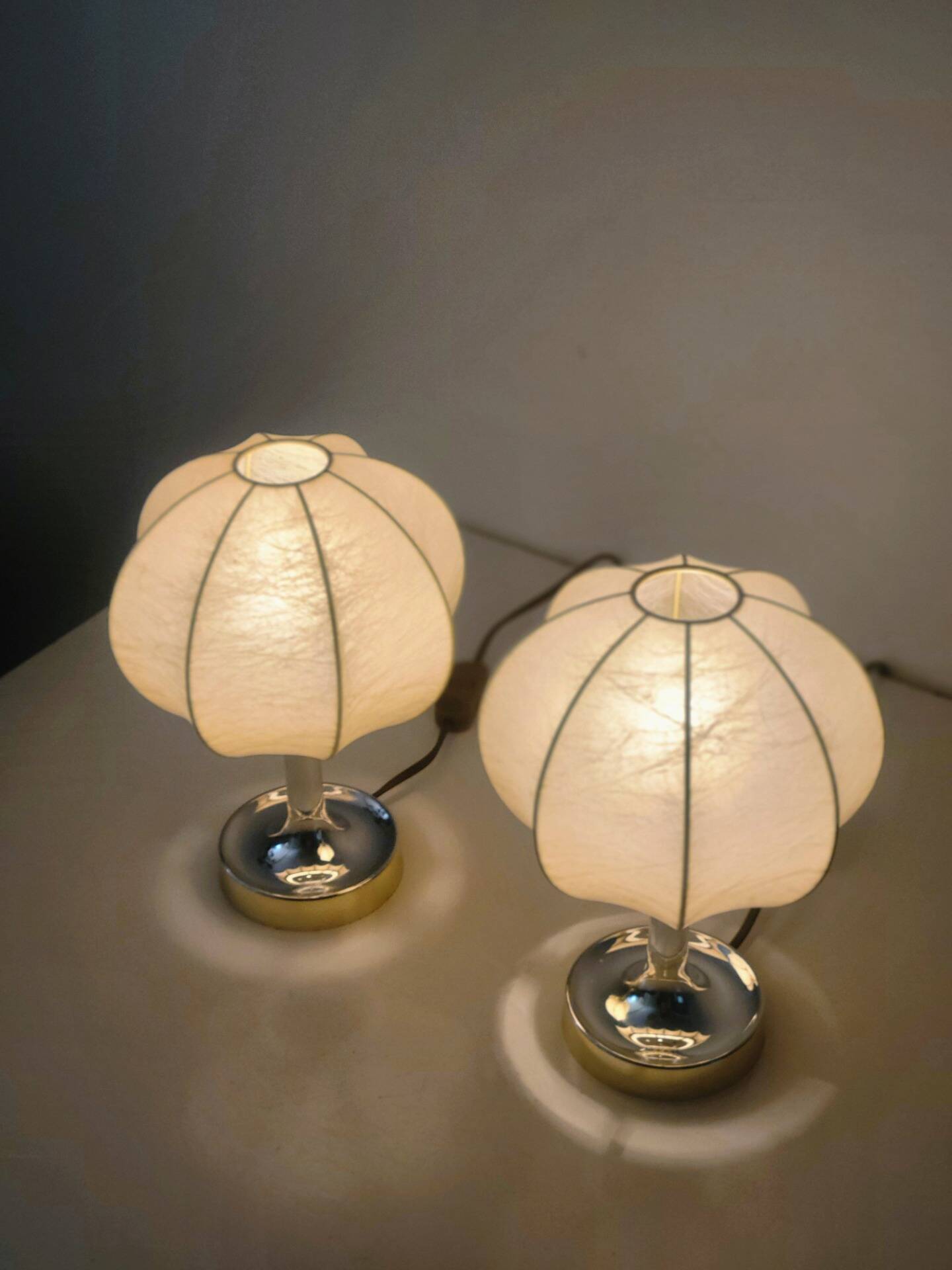 Set of 2 Goldkant Cocoon table lamps