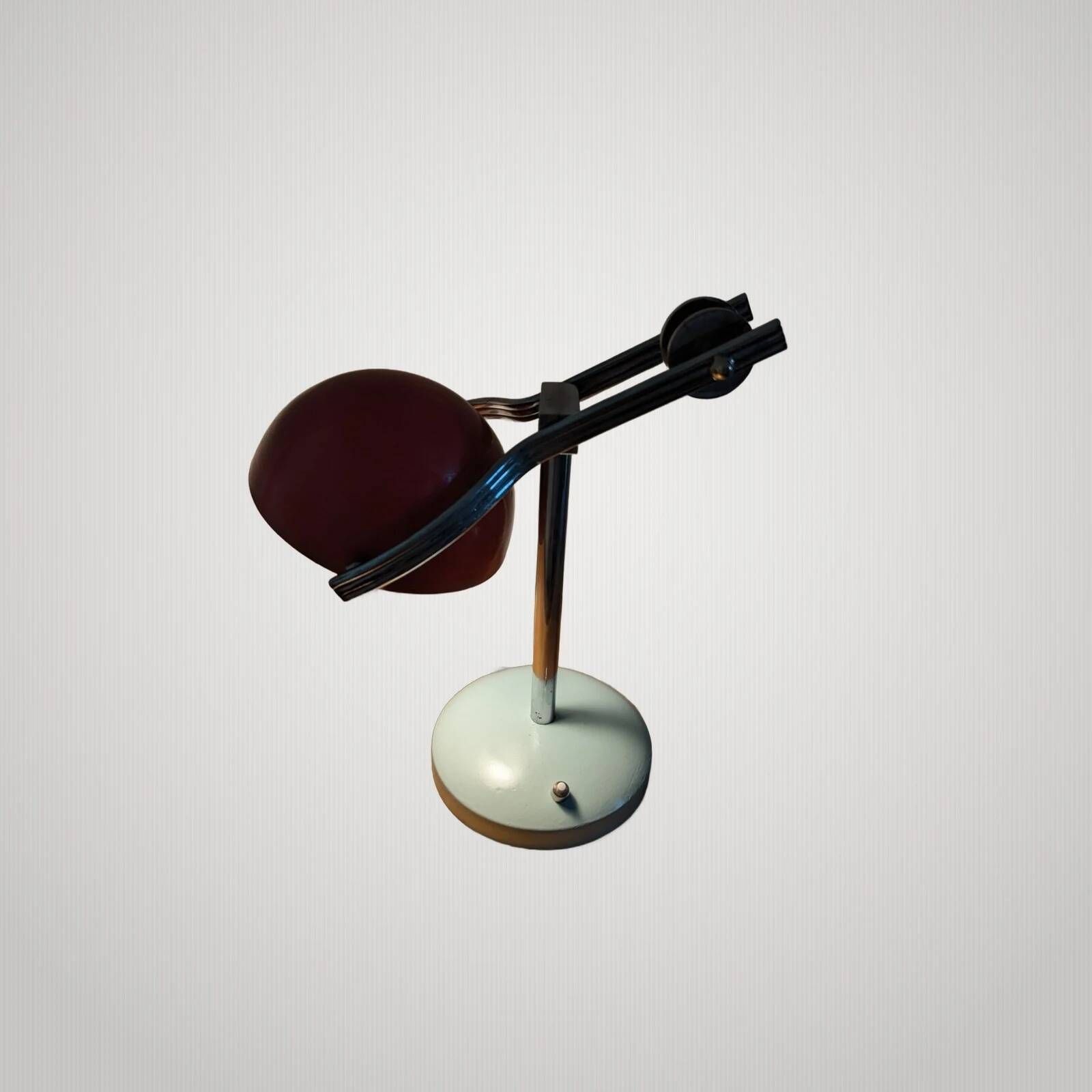Vintage lamp 1950 Gino SARFATTI arte luce .. Vintage table lamp in mauve