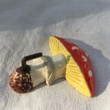 Lot of slurry hooks in the shape of plants and animals