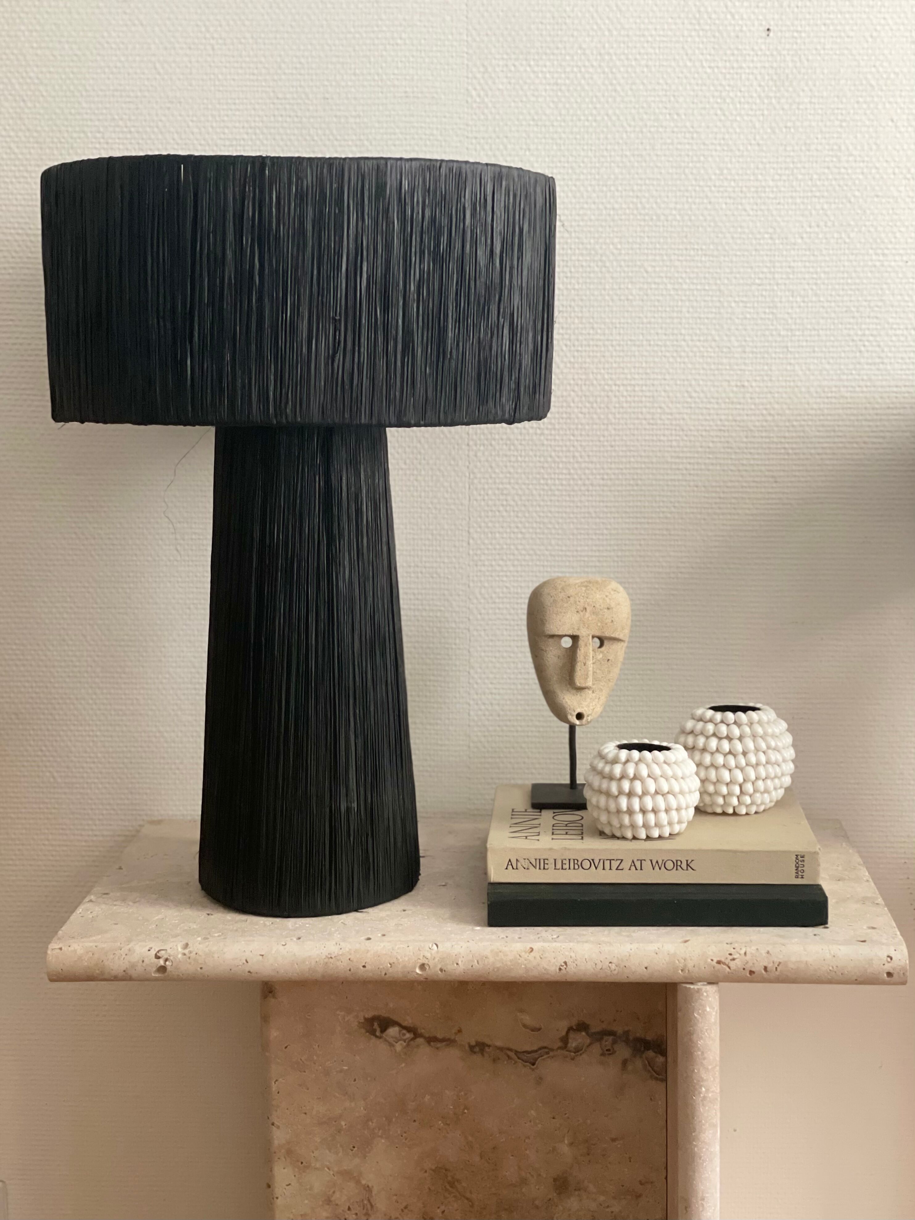 Minimalist black raffia bedside lamp size L