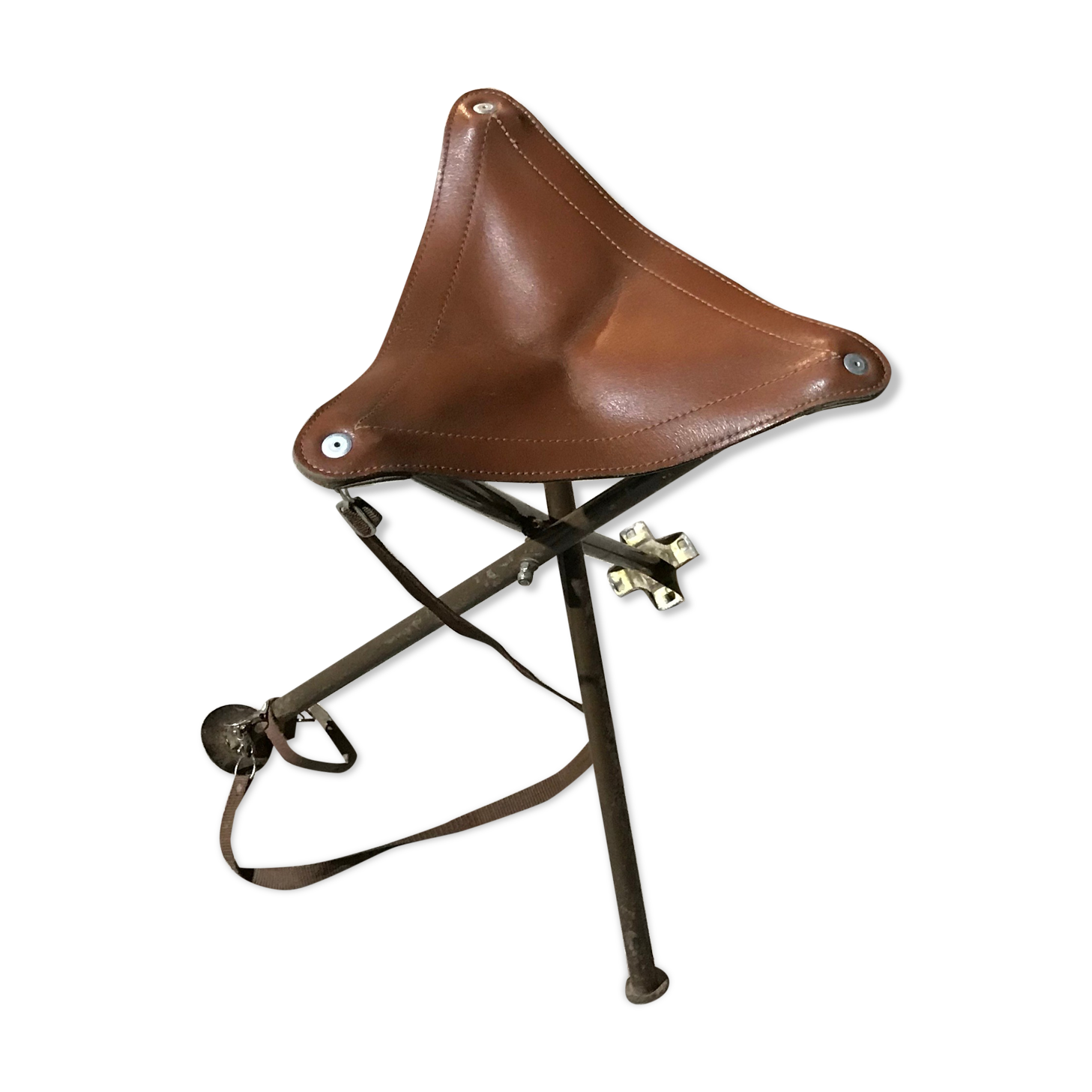 Foldable tripod stool