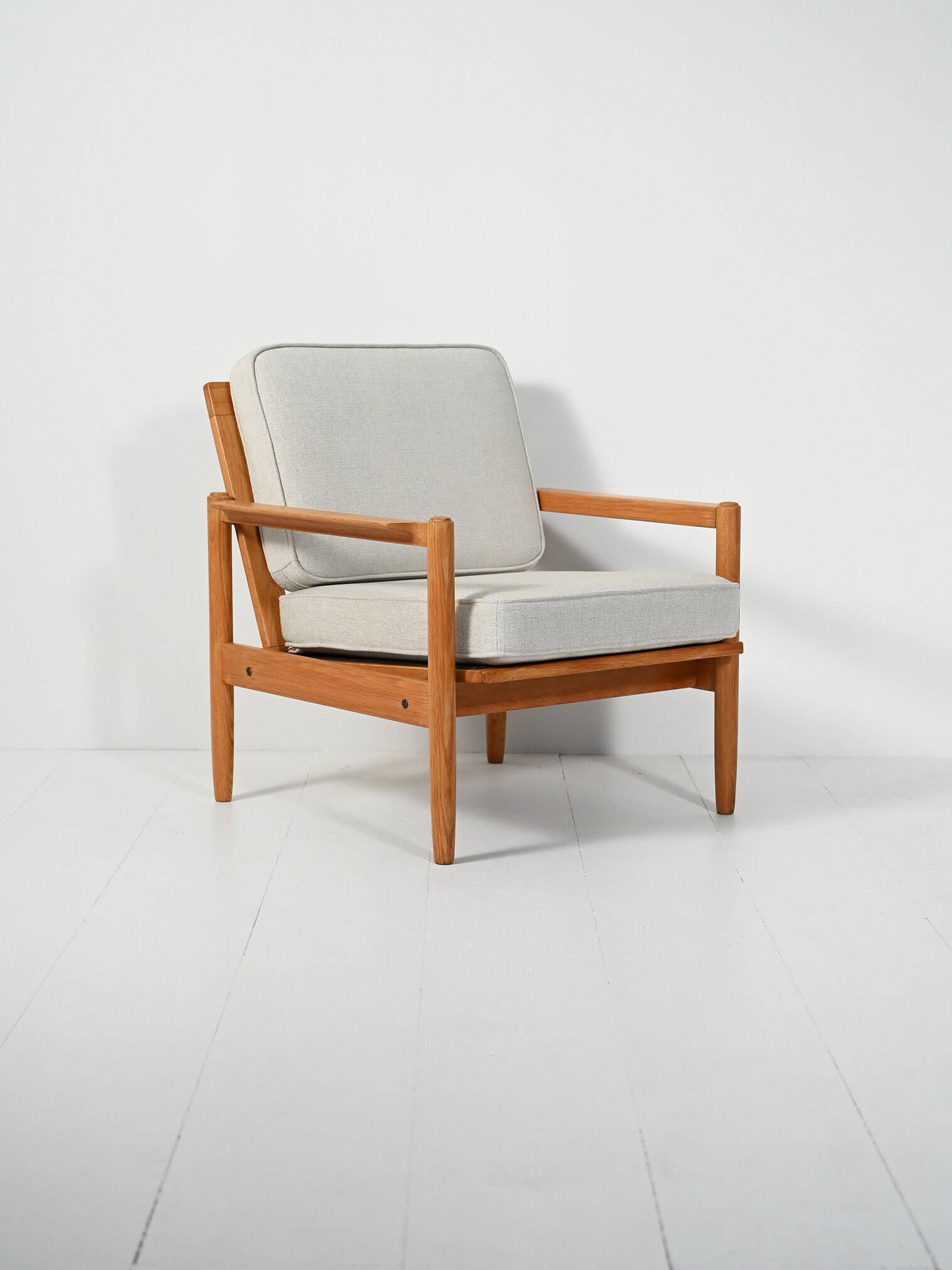Scandinavian oak armchair, 1950s/60s