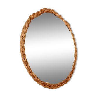 Round wicker mirror