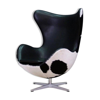 Fauteuil eff d'Arne Jacobsen