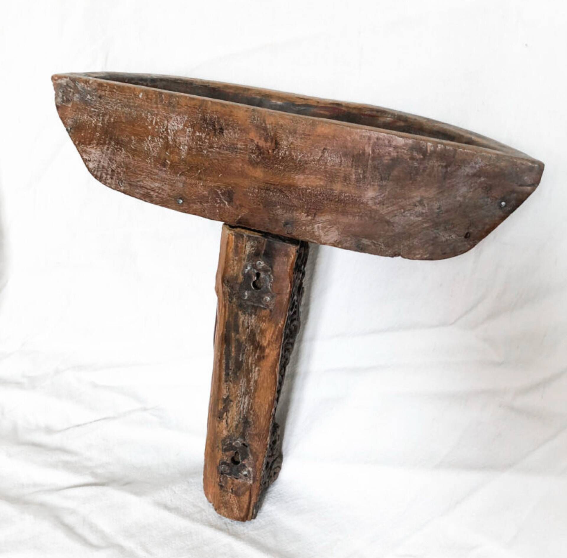 Console Murale en Bois Sculpté Havelî, Inde du Nord, Fin XIXe