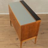 Bar de maison unique dans une commode, années 60