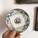 Assiettes en terre de fer polychrome Longwy modèle "chinois"