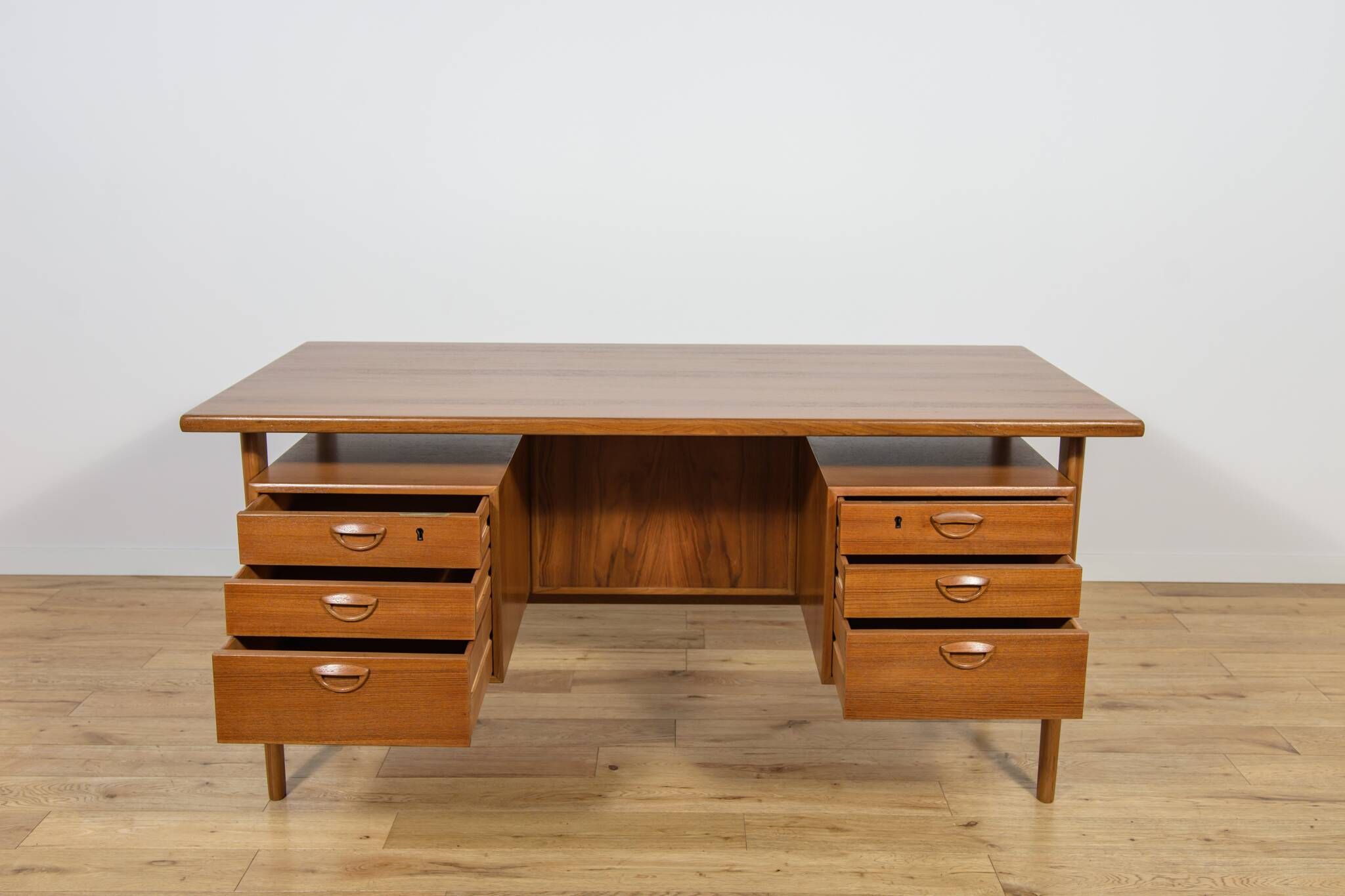 Mid-century freestanding teak desk by Kai Kristiansen for Feldballes Møbelfabrik, 1960s