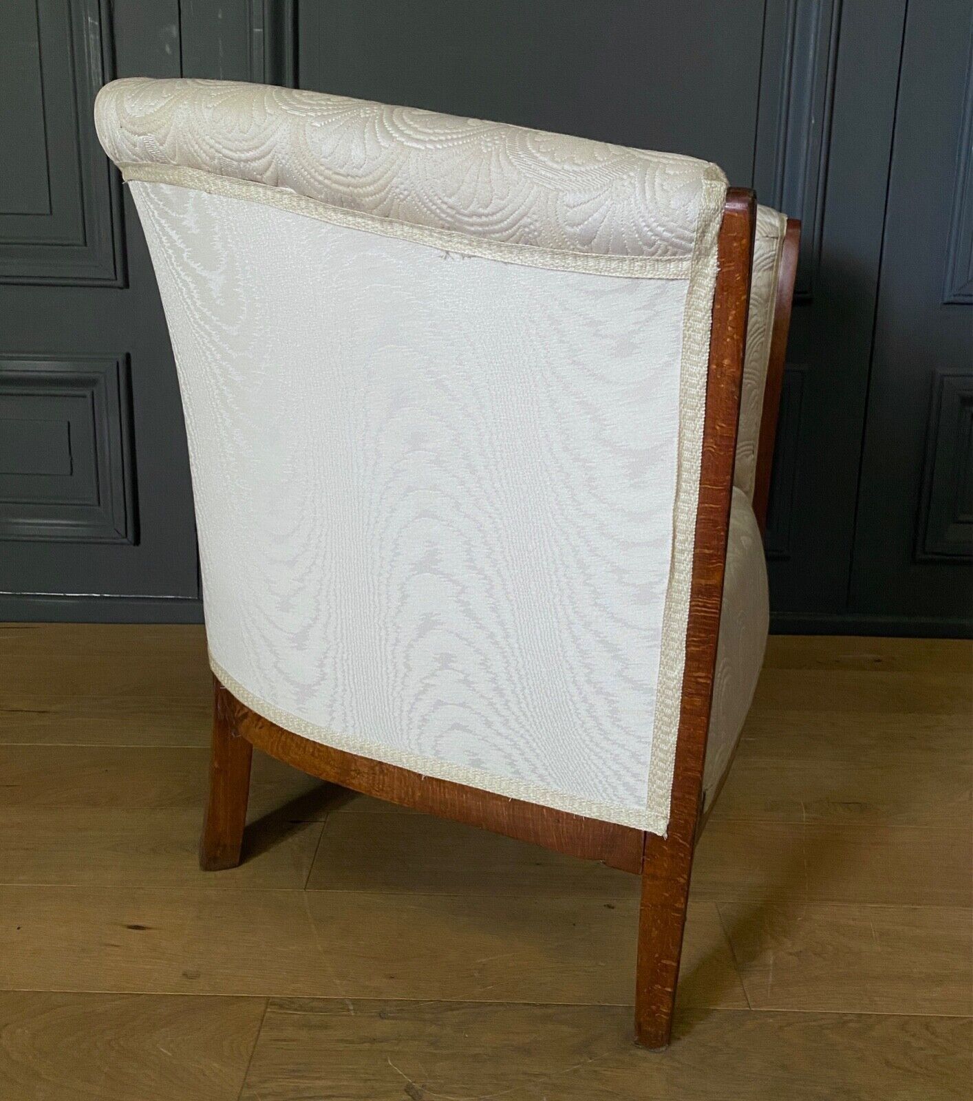 Armchair art deco 1930 marquetry fabric white cream foliage decoration