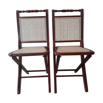 Folding wooden chairs and cannage