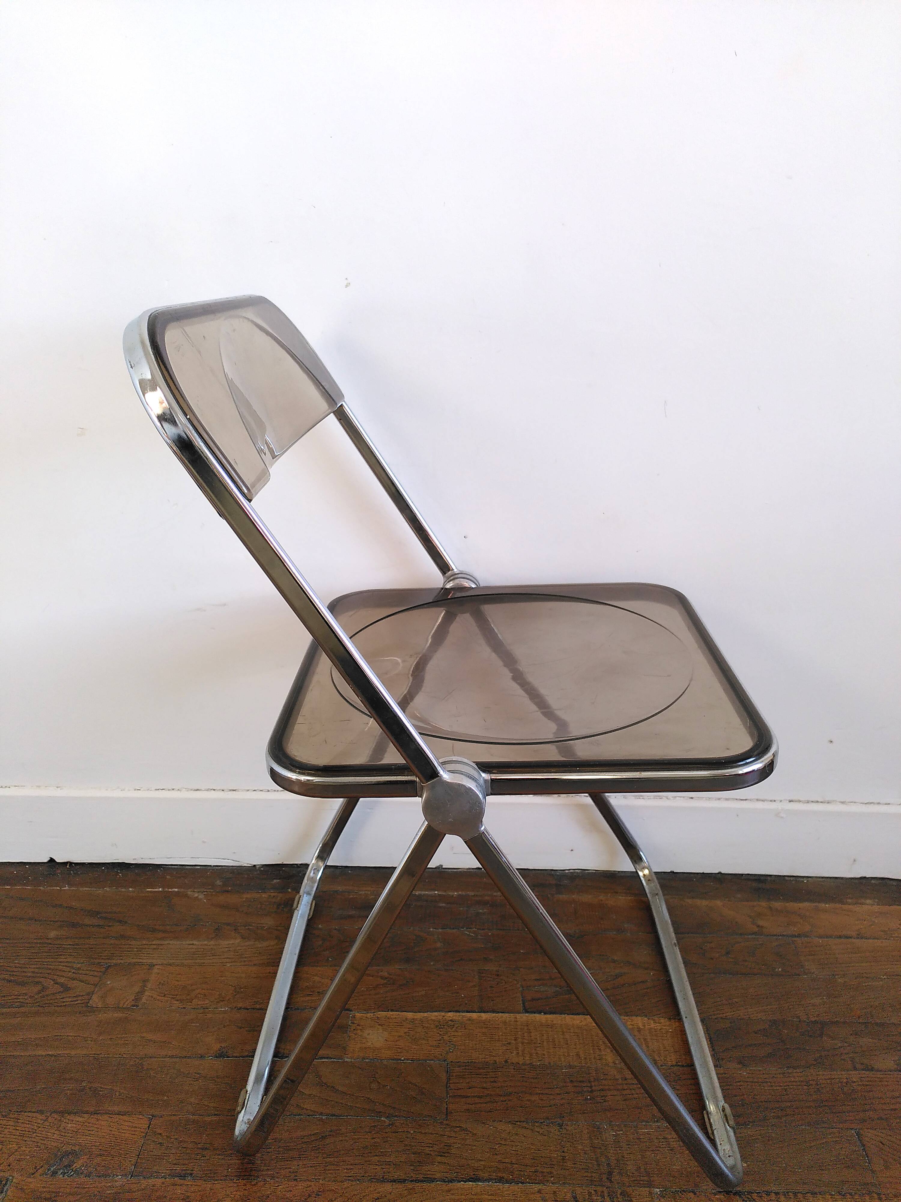Pair of 'Plia' chairs by Piretti for Castelli
