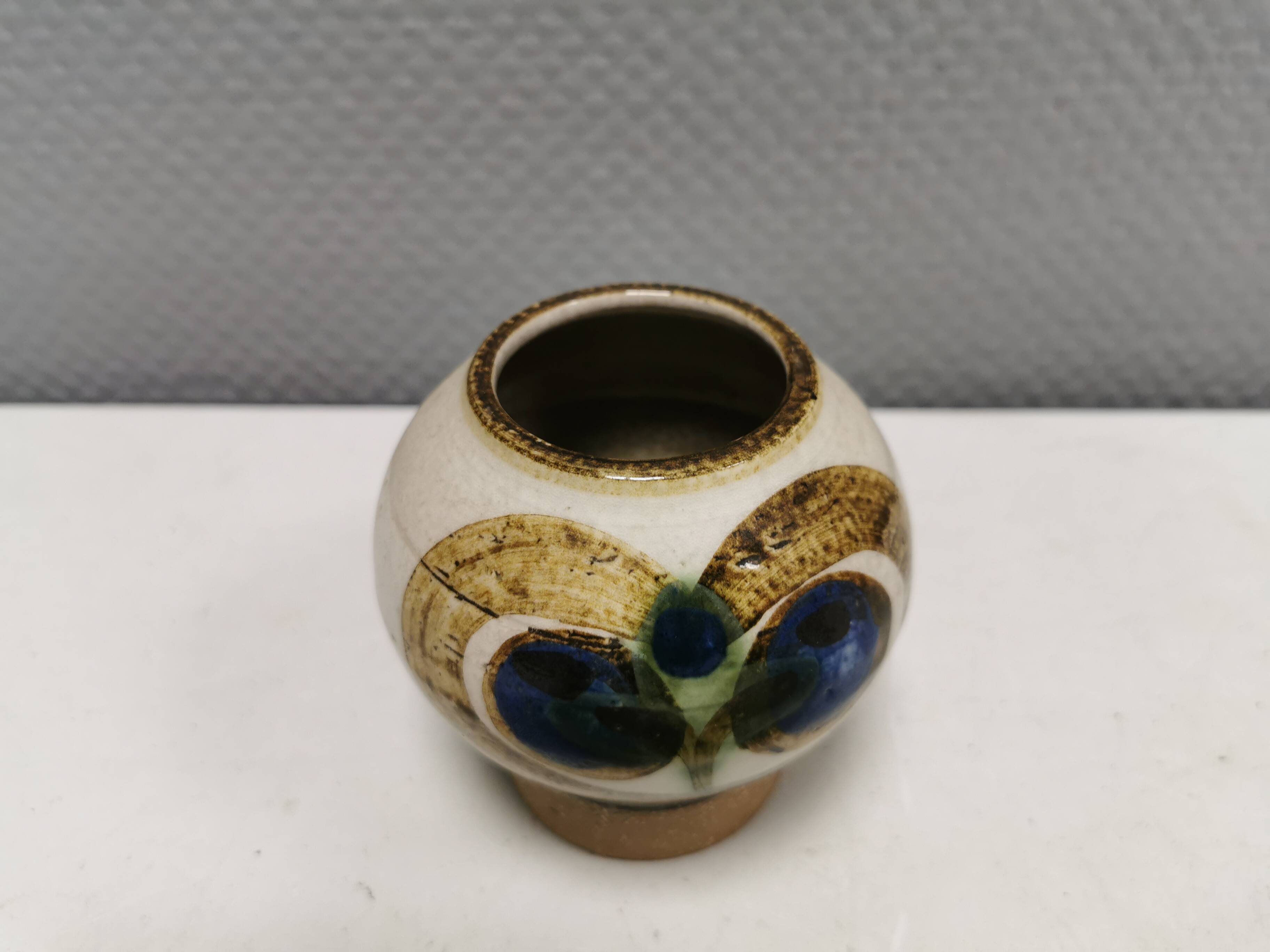 Ball ceramic vase, by Noomi Backhausen for Søholm Denmark 1970-80s