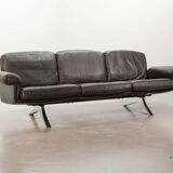 De Sede Black Leather Strap Stitched Three-Seat Sofa DS31. Switzerland, 60s