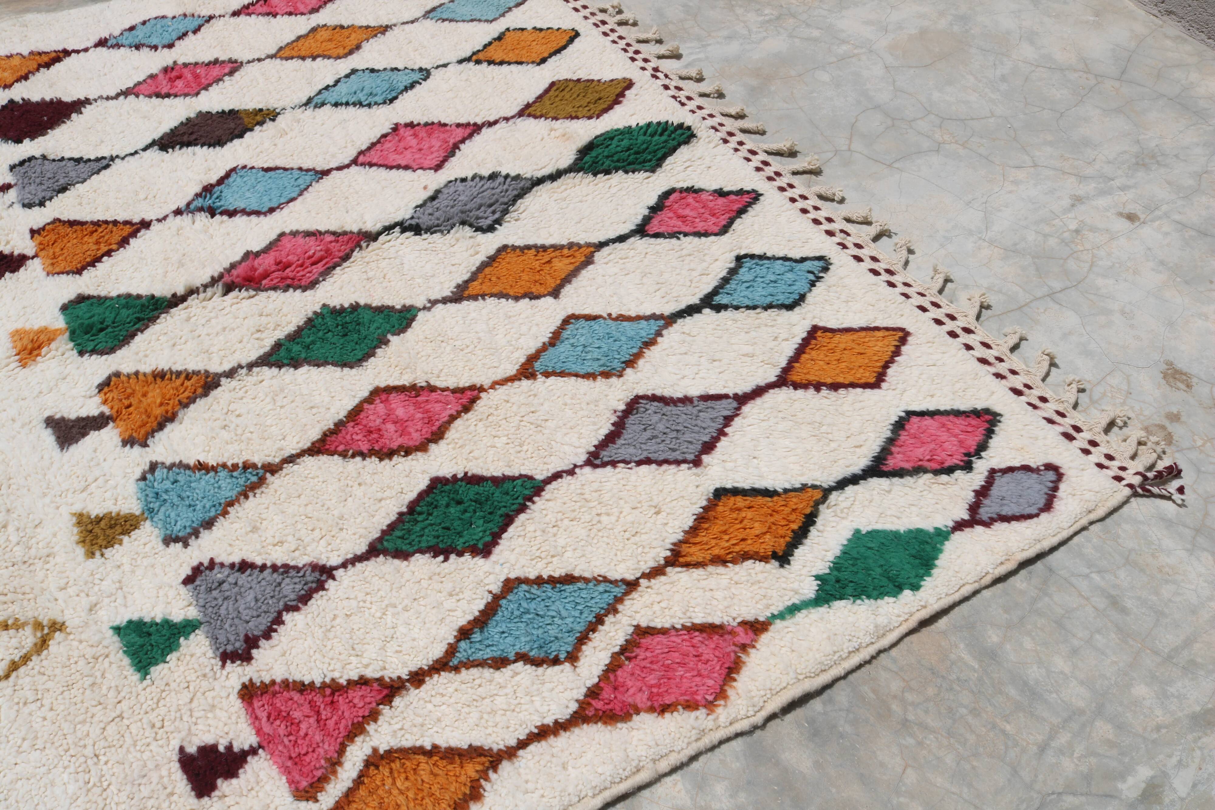 Large handmade colourful rug, 300 x 215 cm - G1075