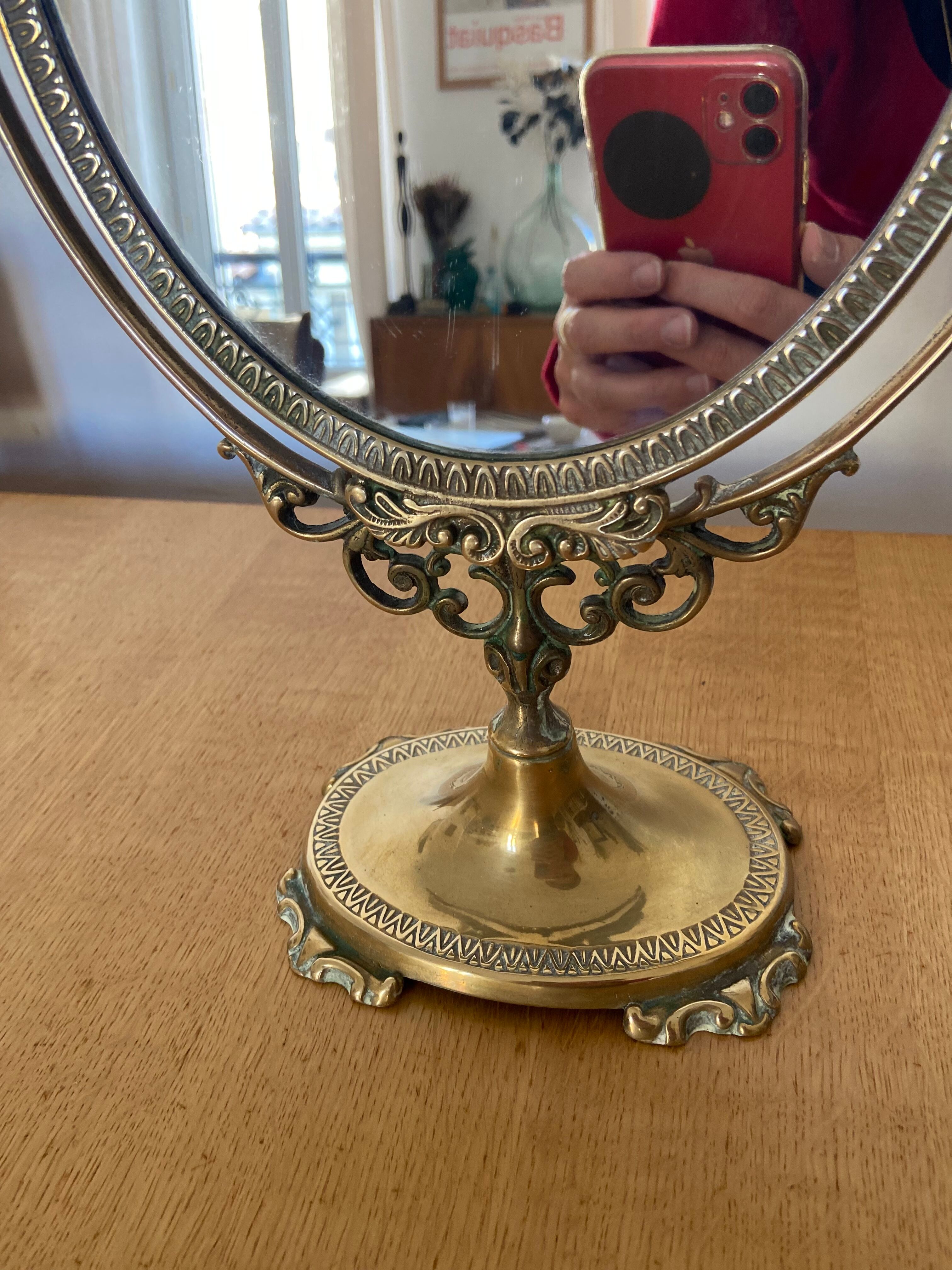 Psyche mirror, early XX th in golden brass