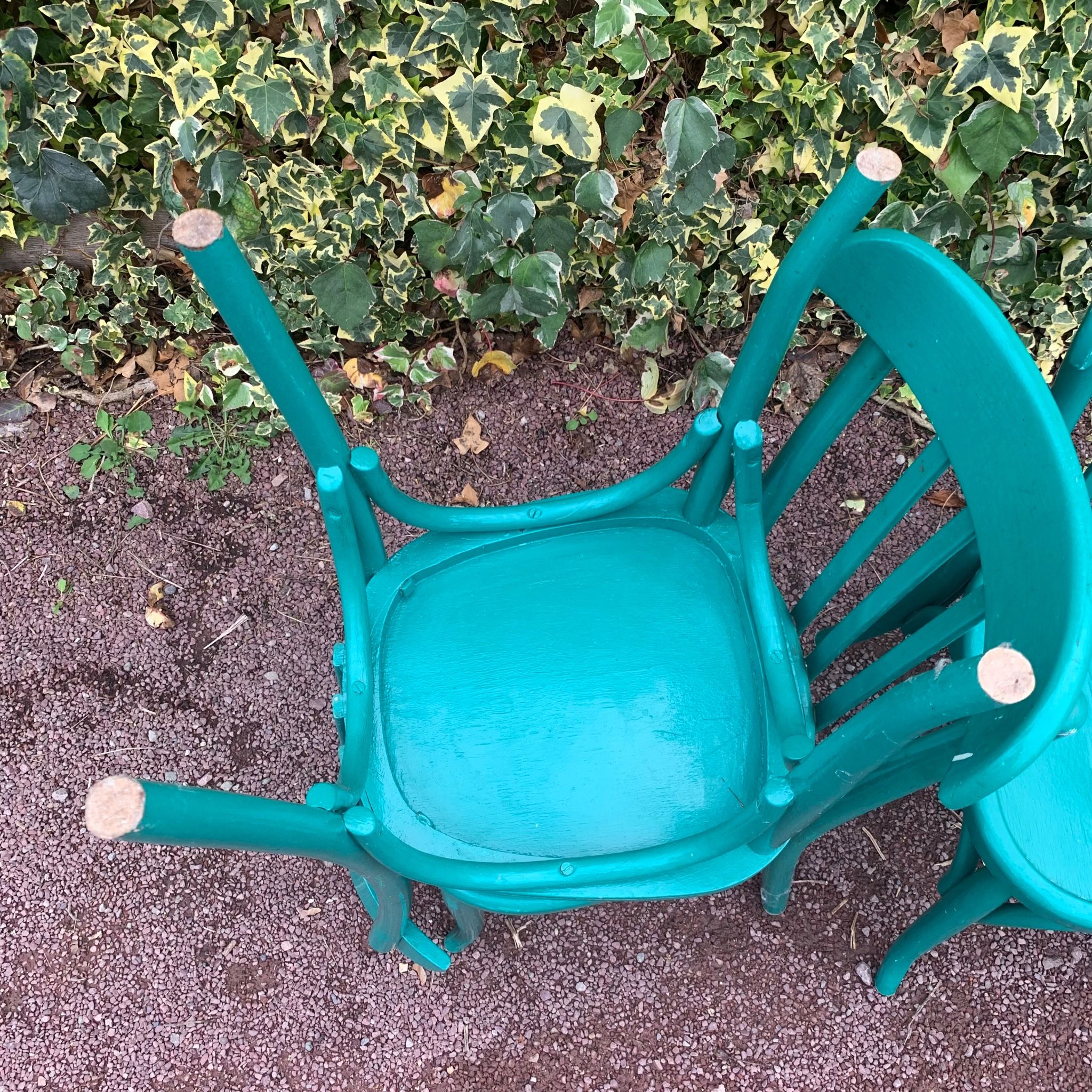 Set of 4 green bistro chairs