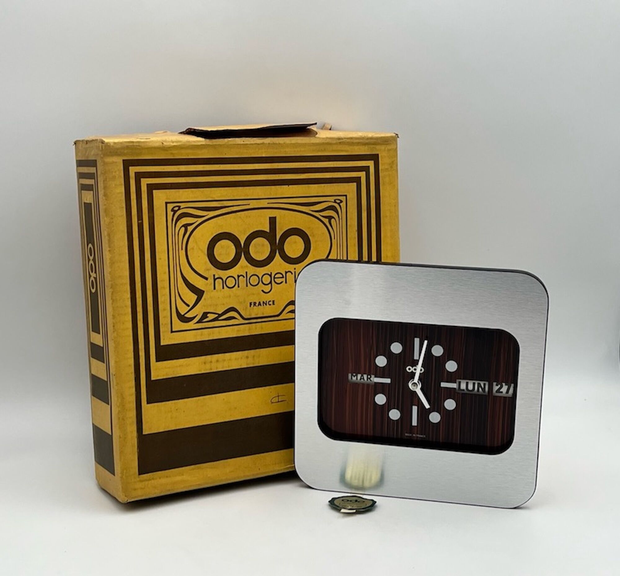 Space age clock calendar by odo france, 70s