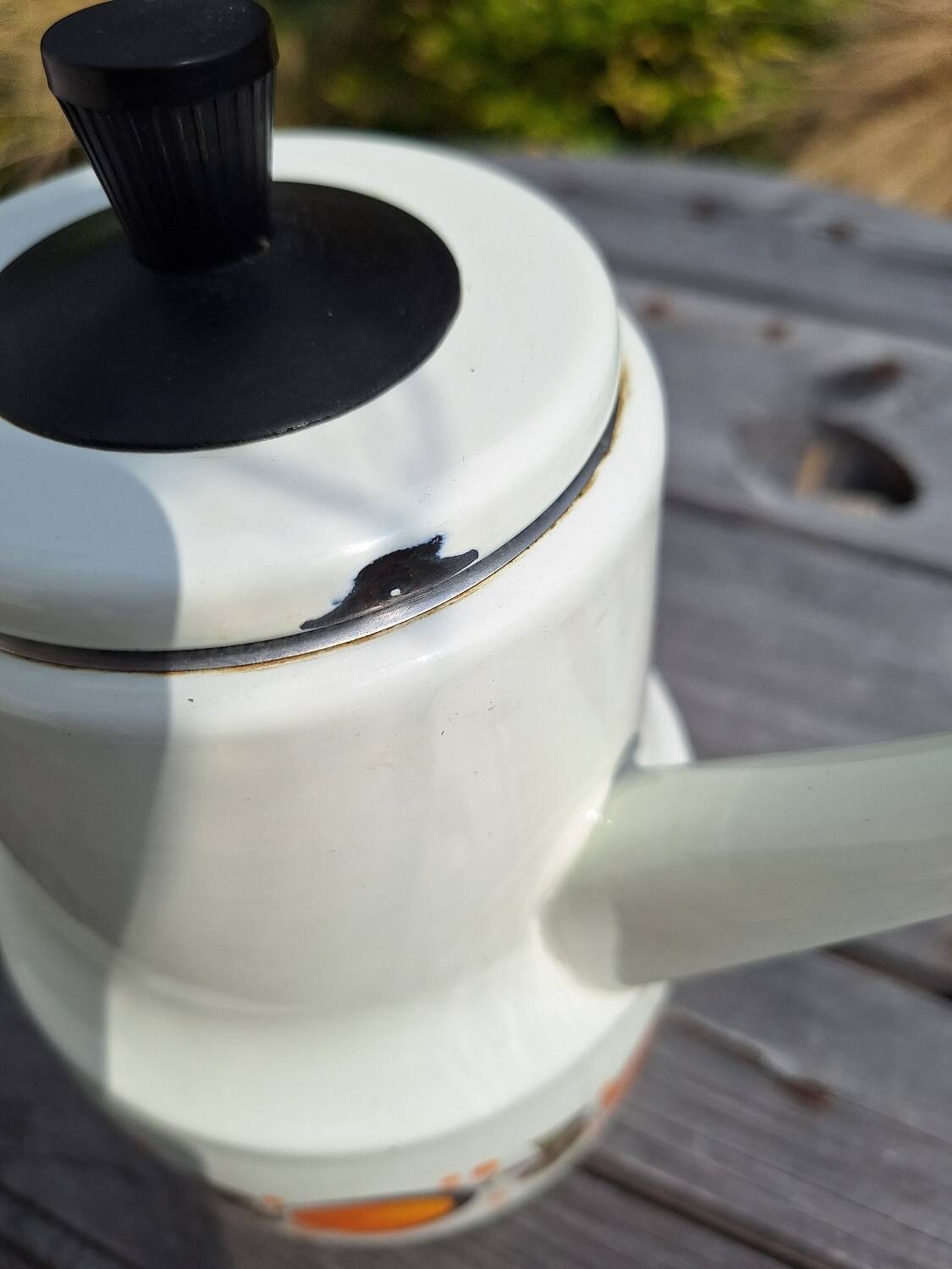 Enameled coffee pot 1970