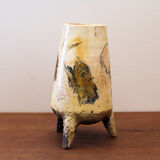 Ceramic tripod vase with parietal decoration by Armen