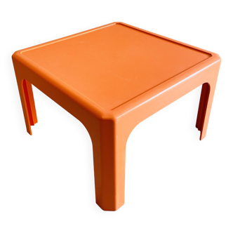 Vintage 70s Coffee Table / End Table – Gilac Orange Design