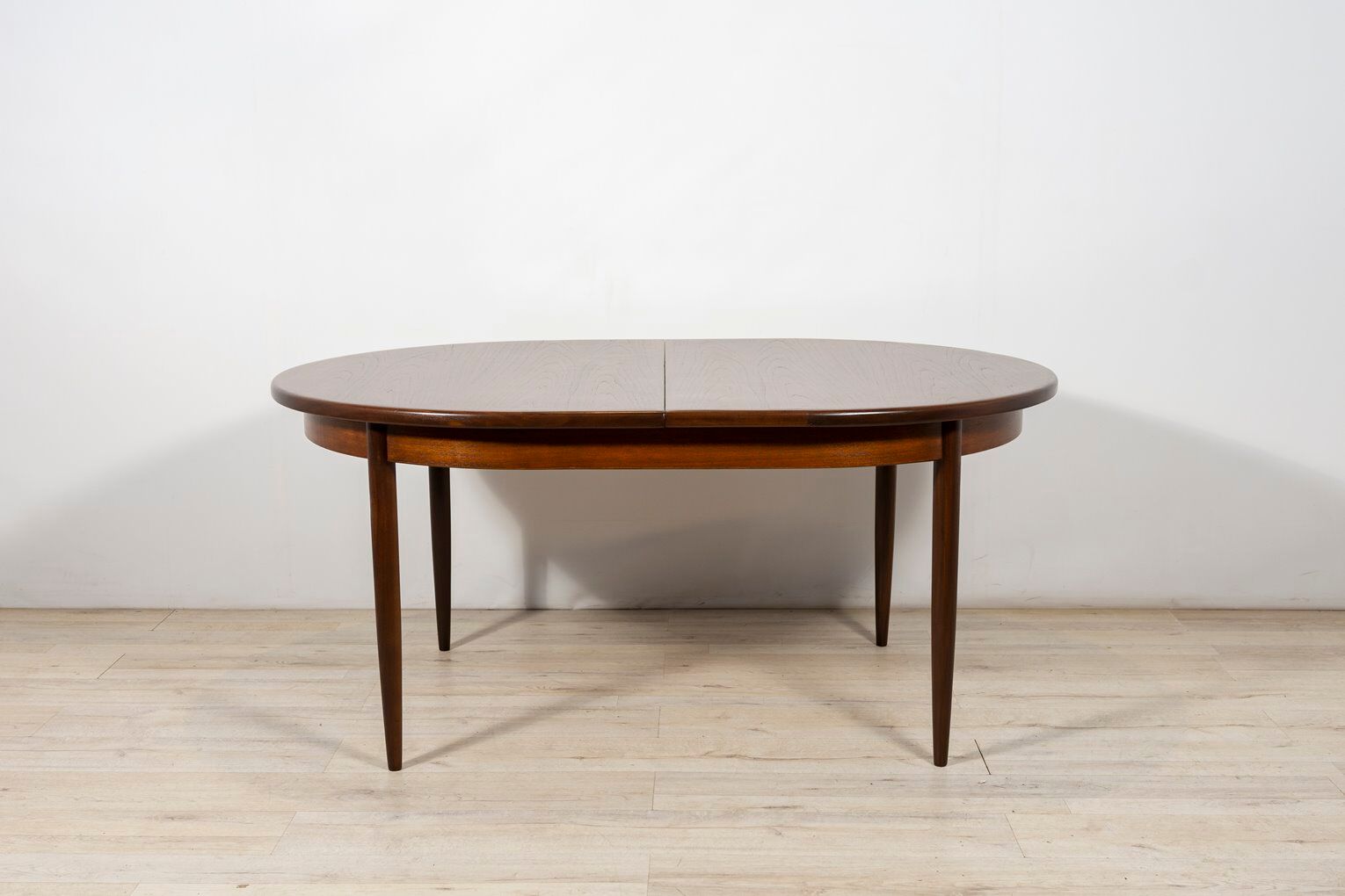 Mid-Century Teak Oval Dining Table from G-Plan, 1960s
