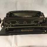 Remington portable typewriter model 5 from 1930