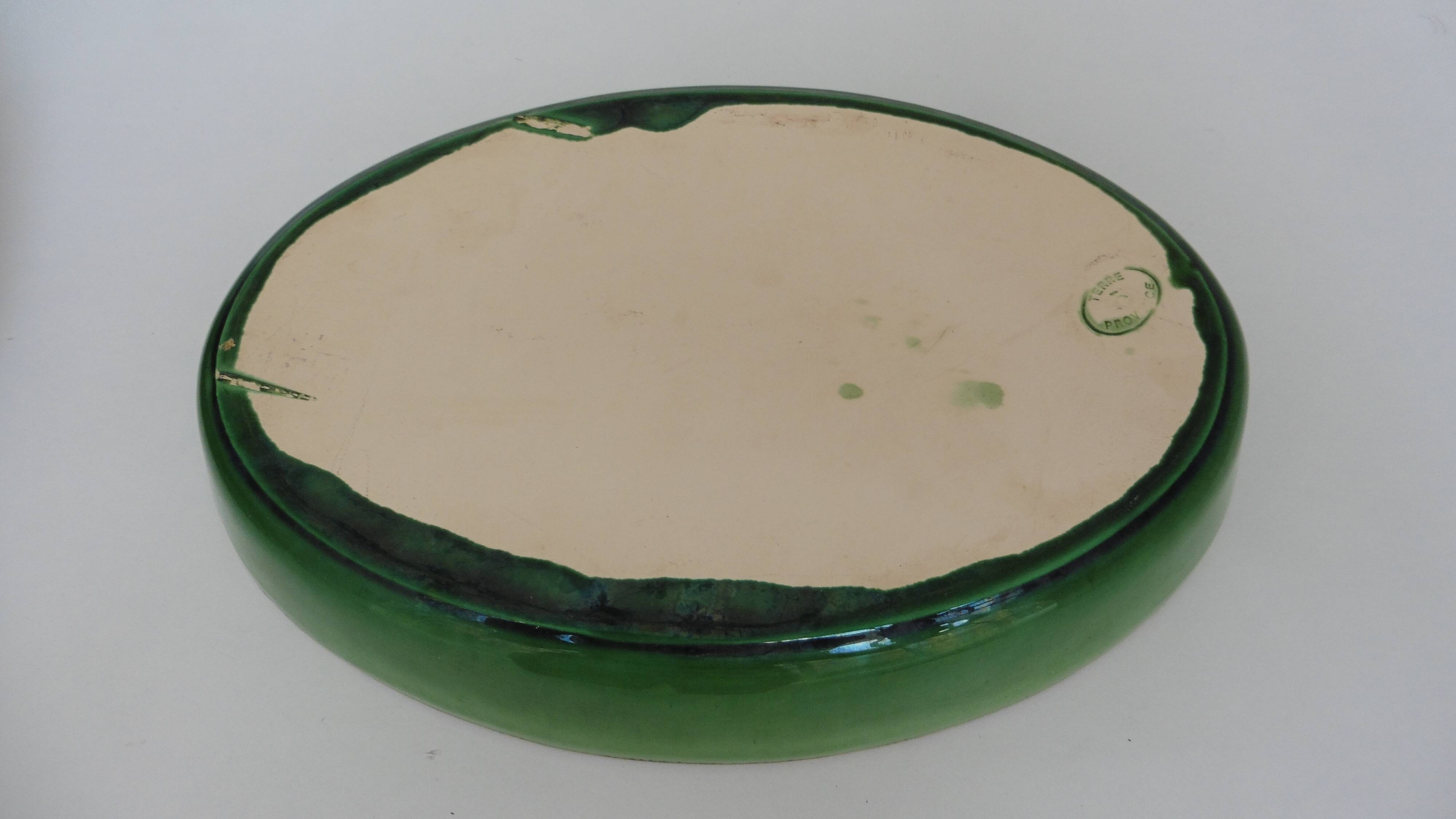 Enameled dish