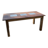 Table artisanale en noyer massif