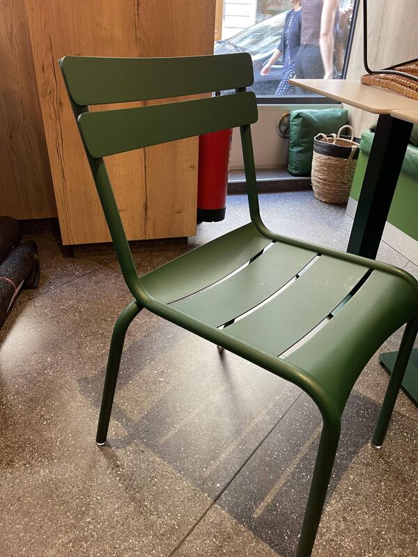 Chaise Fermob  vertes / chaises du Luxembourg