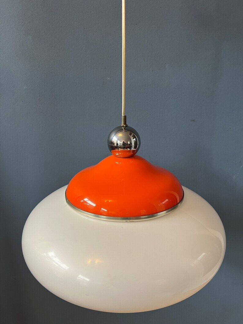 Suspension vintage de l'ère spatiale