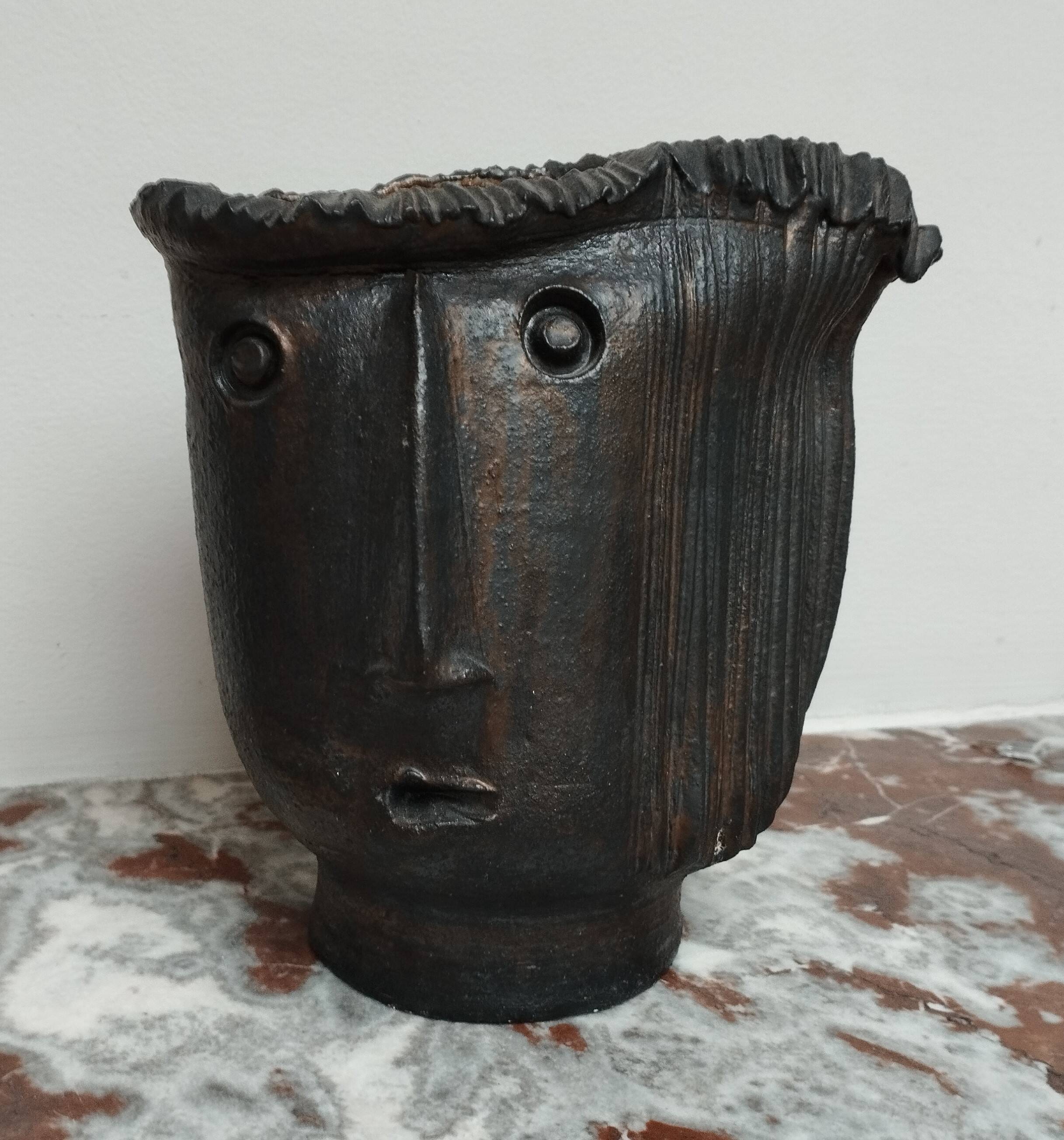 Small D Pouchain vase