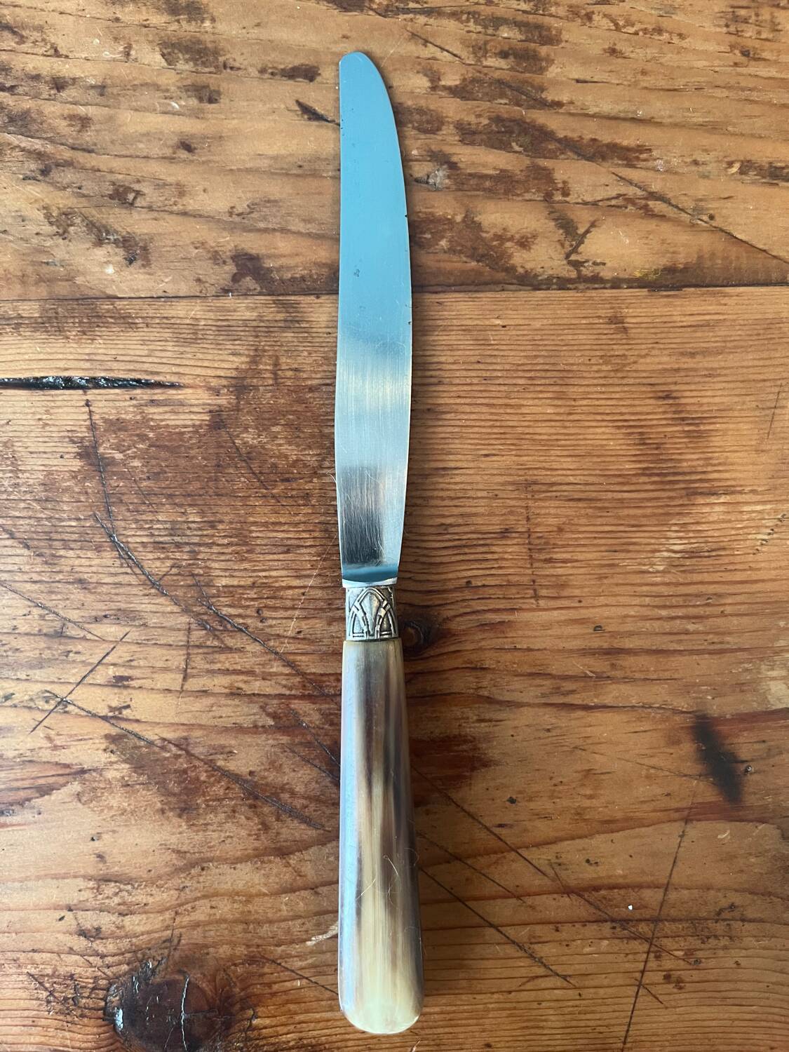 Gabriel Gay cutlery in silver metal with knives