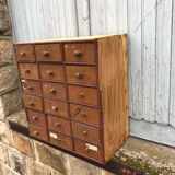 Meuble métier avec 18 tiroirs