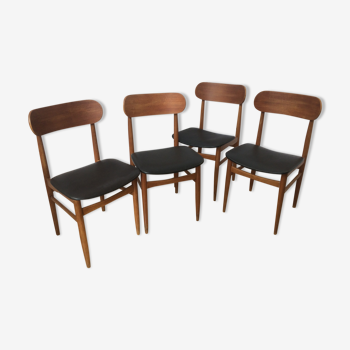 Lot of 4 Scandinavian chairs