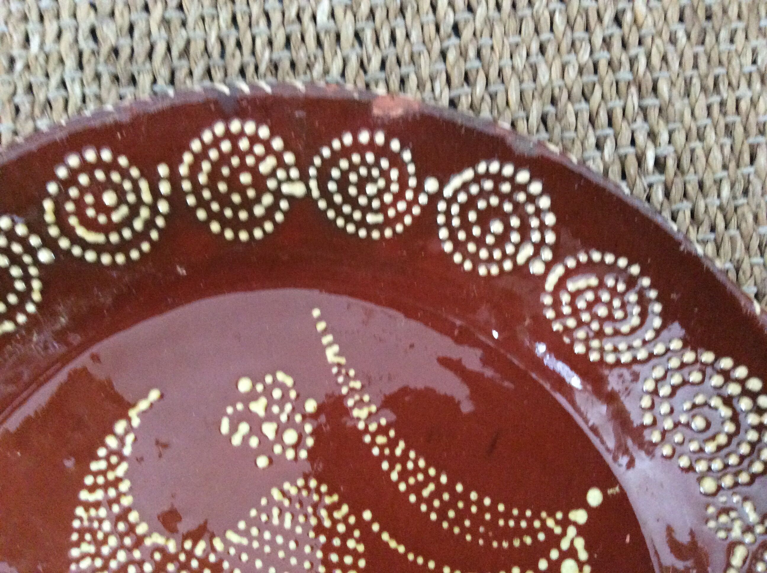 5 flat plates in glazed terracotta