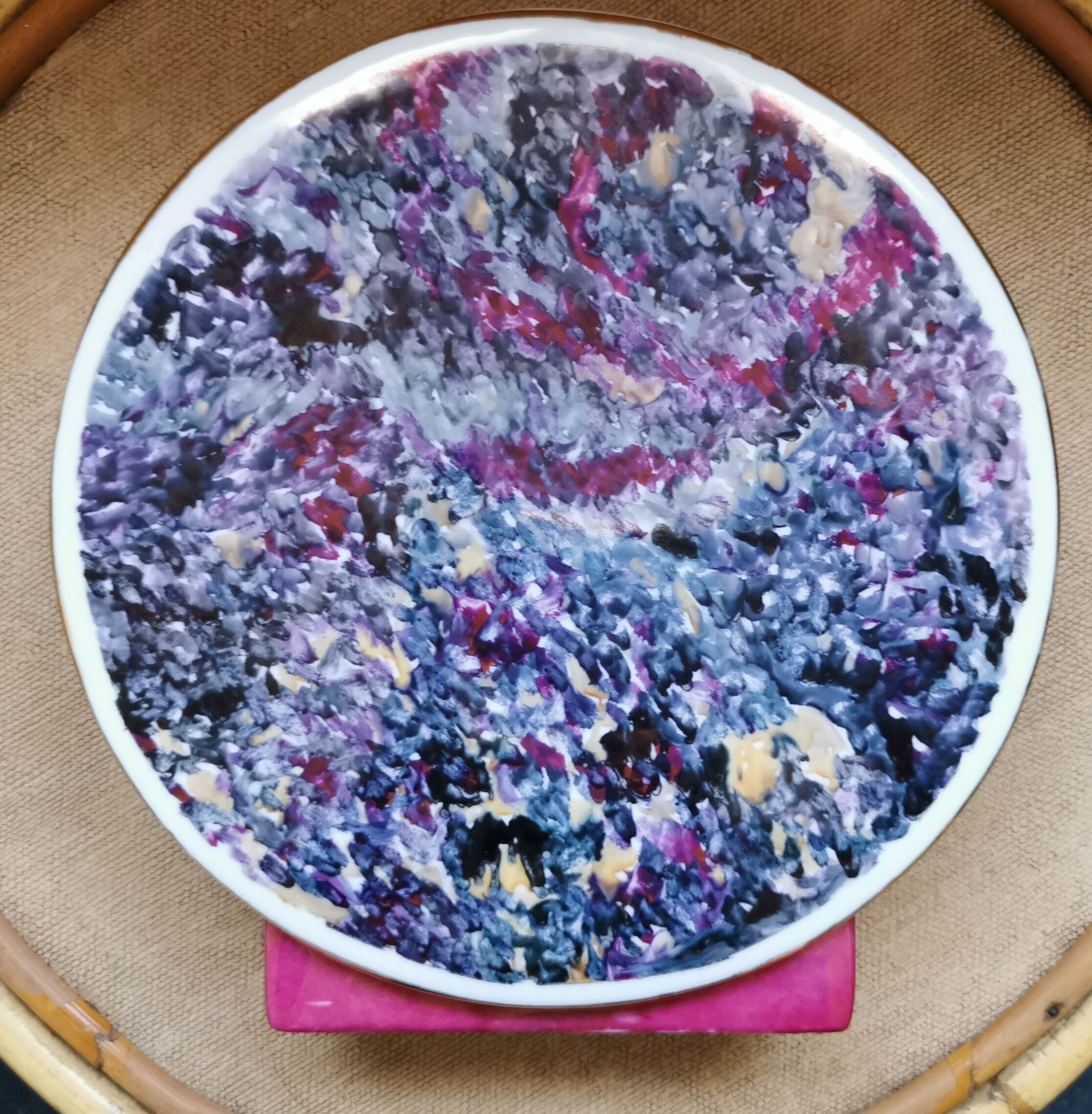 Vase tambourine floral decoration