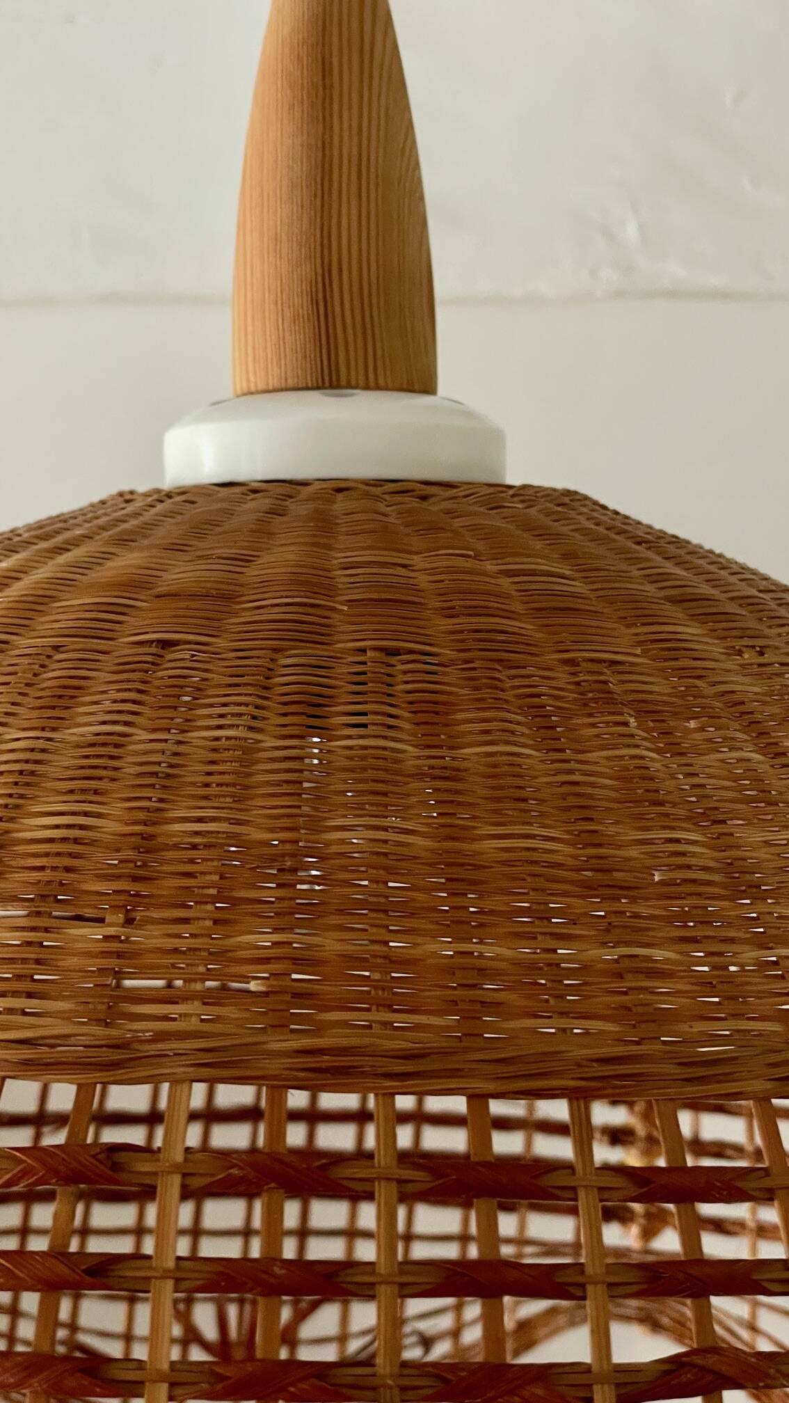 Suspension fleur osier vintage