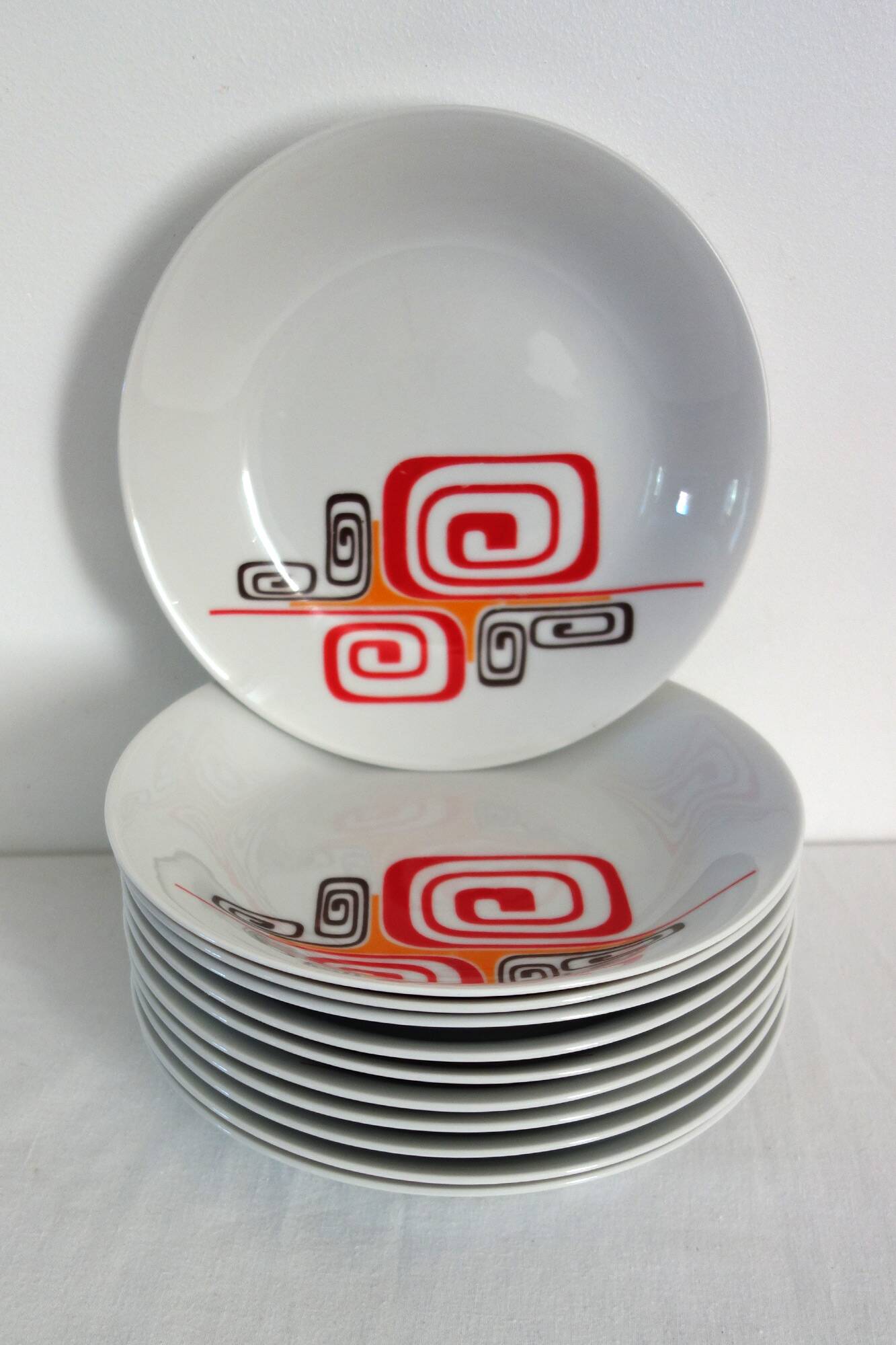 11 Winterling Marktleuthen Bavaria 70's soup plates