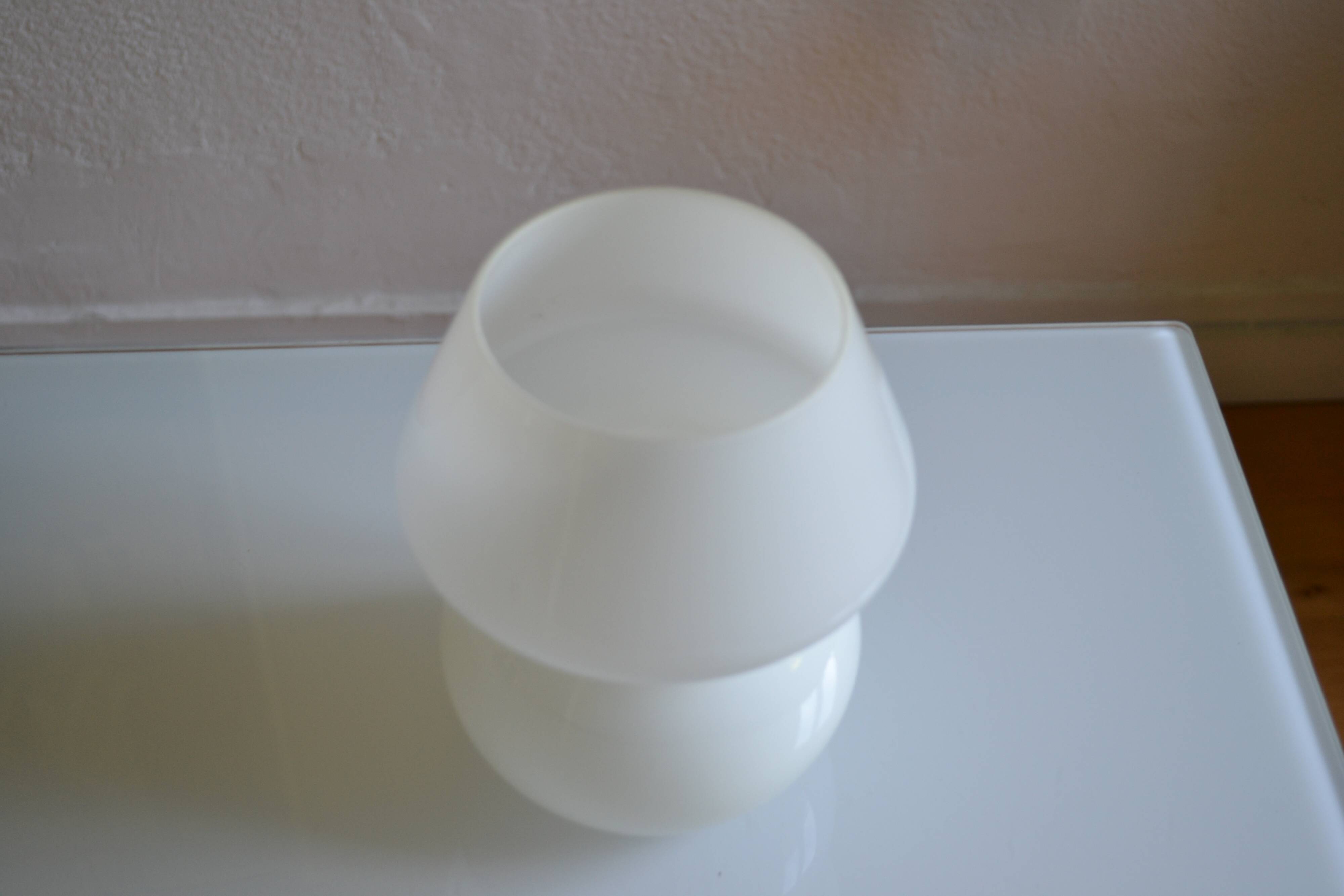mushroom night light opal glass white Italy 80's 1980