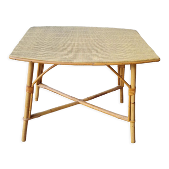 Table basse en rotin en vinyle vintage ou bout de canapé
