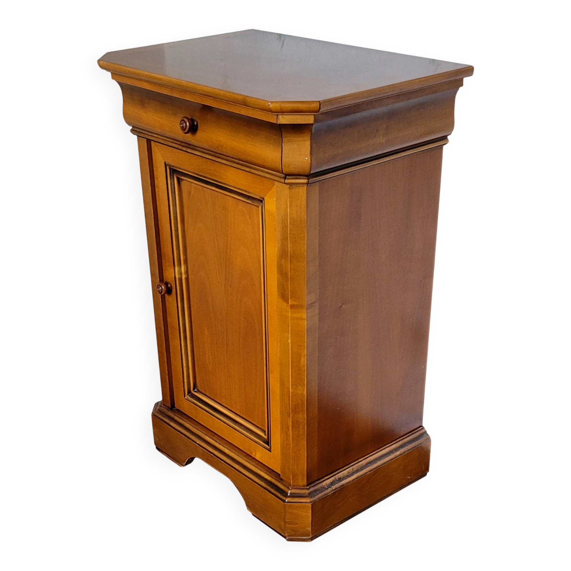 Set of 2 Bedside Tables