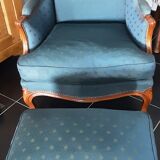 Eared shepherdess and cushion pouf - duck green color - Gille Nouailhac