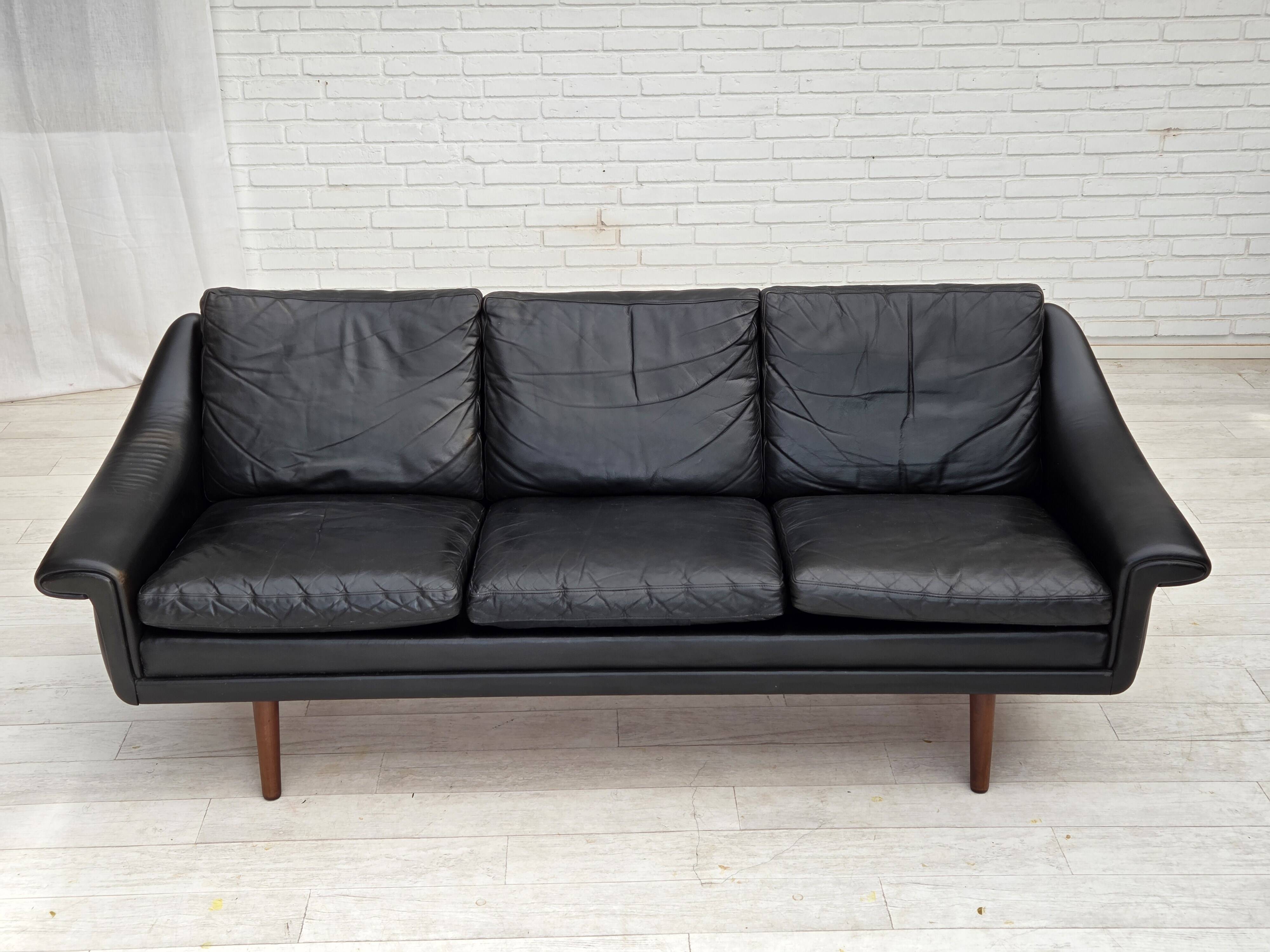 1960s, Danish design by Aage Christensen, 3-seater sofa, leather.