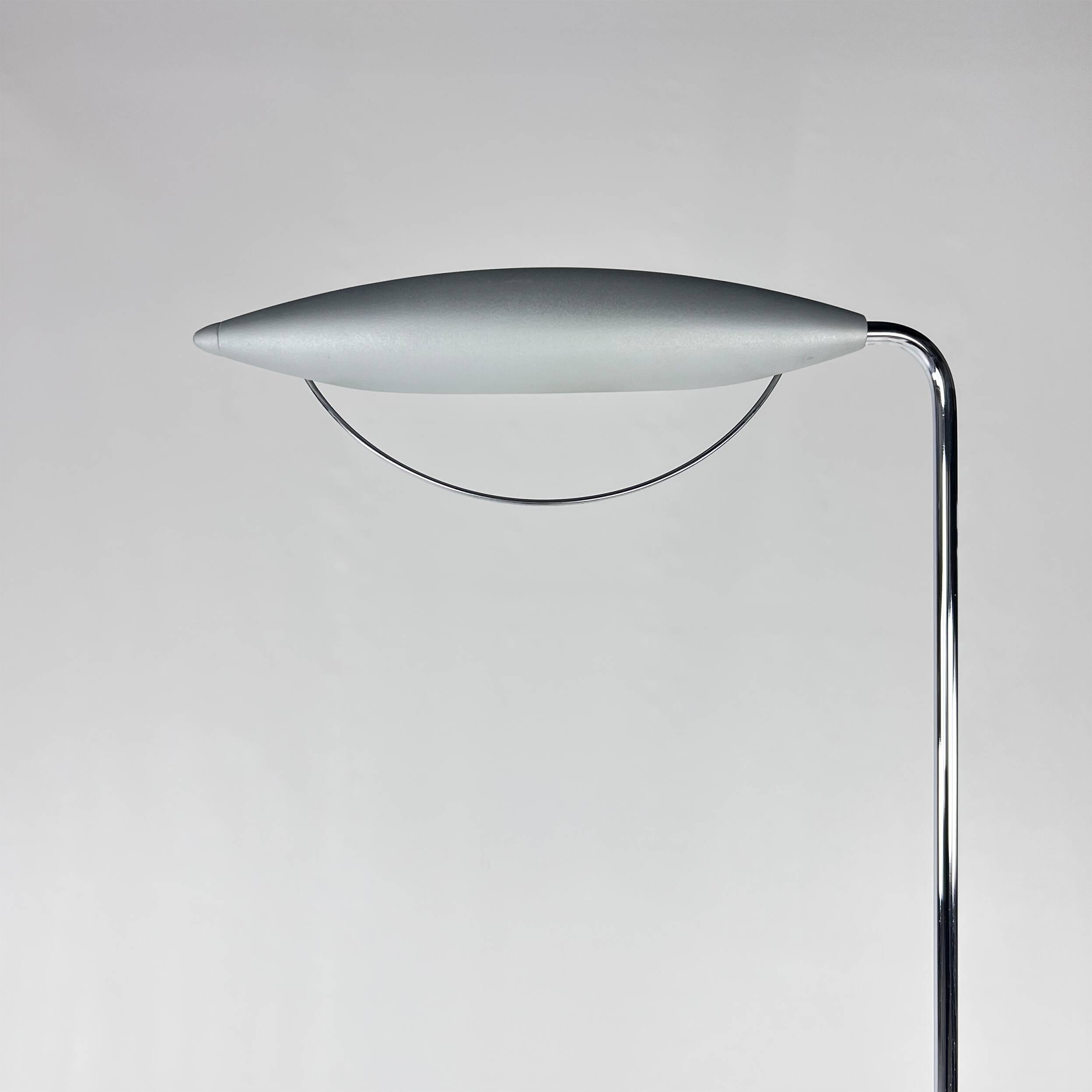 Postmodern italian Halogeen Floorlamp, 1980s